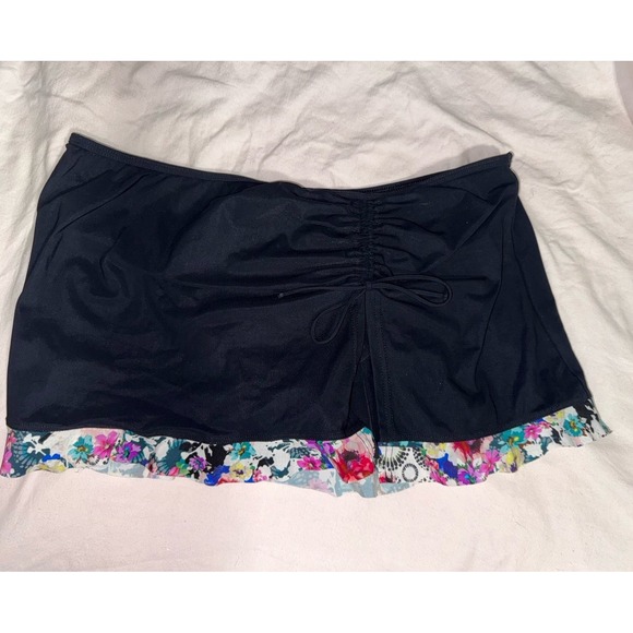 Profile by Gottex swim skirt brand new black with bright floral trim size 12 - Picture 1 of 10
